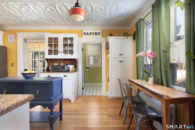 27 Roberts Avenue, Watertown, CT 06795