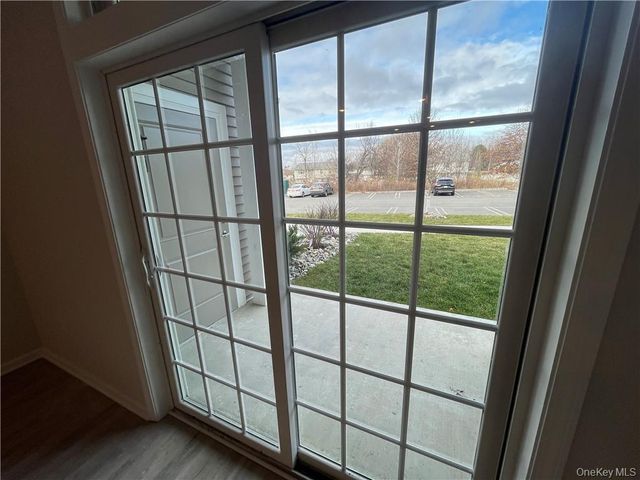 422 Tower Ridge 422, Middletown, NY 10941