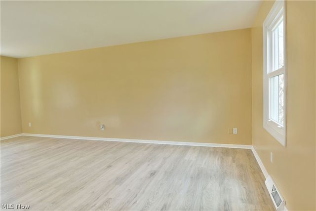 105 Fairview Avenue, Cortland, OH 44410