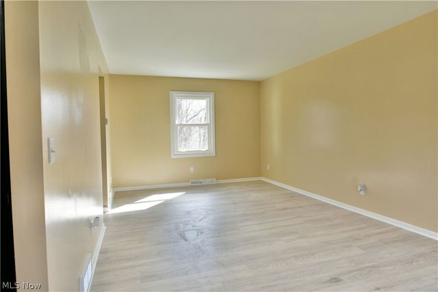 105 Fairview Avenue, Cortland, OH 44410