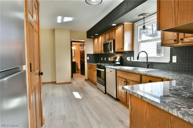 105 Fairview Avenue, Cortland, OH 44410