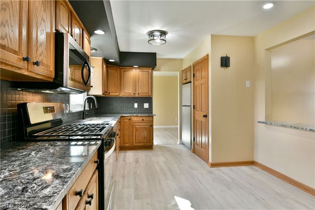 105 Fairview Avenue, Cortland, OH 44410