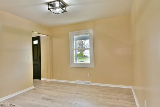 105 Fairview Avenue, Cortland, OH 44410