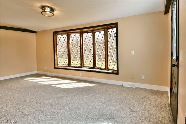 105 Fairview Avenue, Cortland, OH 44410