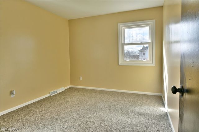 105 Fairview Avenue, Cortland, OH 44410