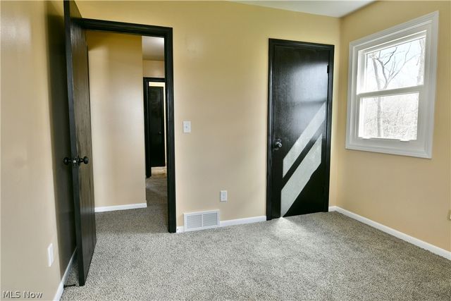 105 Fairview Avenue, Cortland, OH 44410