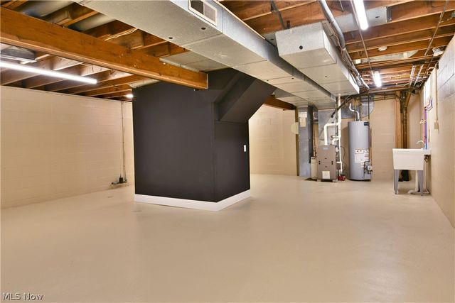 105 Fairview Avenue, Cortland, OH 44410