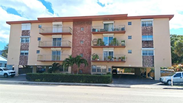 2010 Fillmore Street 303, Hollywood, FL 33020