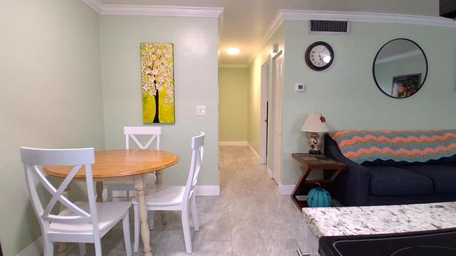 2010 Fillmore Street 303, Hollywood, FL 33020