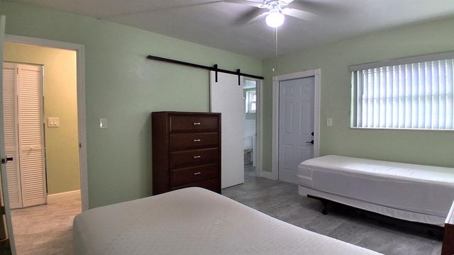 2010 Fillmore Street 303, Hollywood, FL 33020