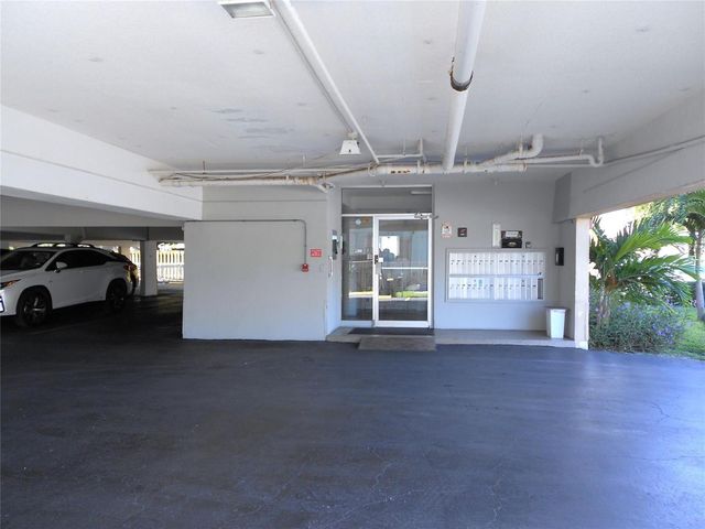 2010 Fillmore Street 303, Hollywood, FL 33020