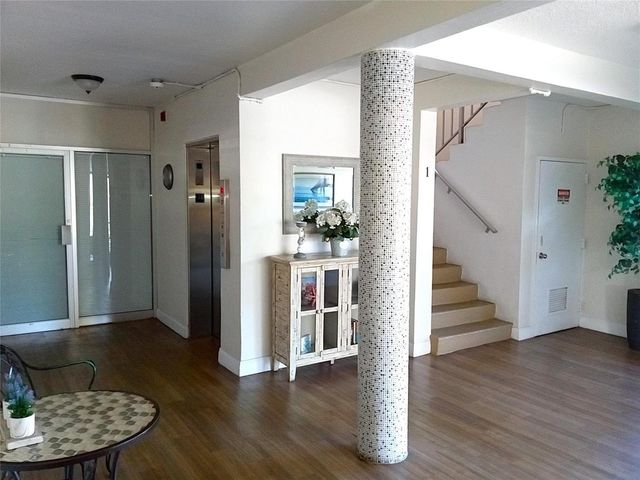 2010 Fillmore Street 303, Hollywood, FL 33020