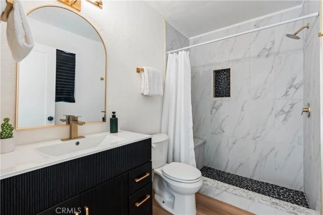 12850 Lakota Rd, Apple Valley, CA 92308