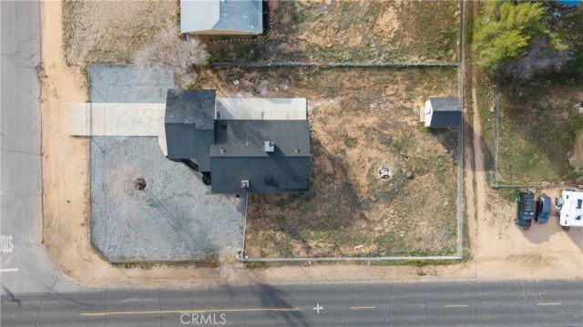 12850 Lakota Rd, Apple Valley, CA 92308