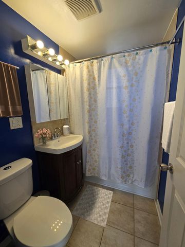 7937 W Barry Avenue, Elmwood Park, IL 60707