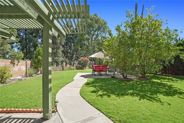 23636 Messina, Laguna Hills, CA 92653