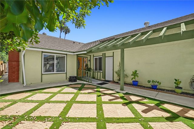 23636 Messina, Laguna Hills, CA 92653