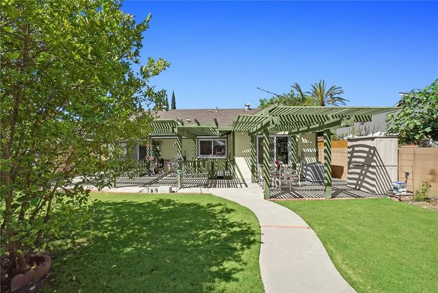 23636 Messina, Laguna Hills, CA 92653