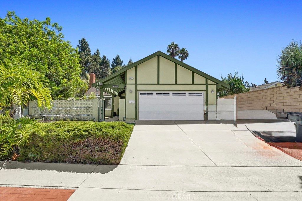 23636 Messina, Laguna Hills, CA 92653