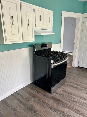 176 Congress Ave 2, Chelsea, MA 02150