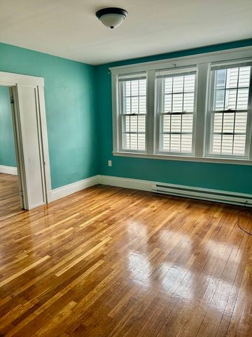176 Congress Ave 2, Chelsea, MA 02150