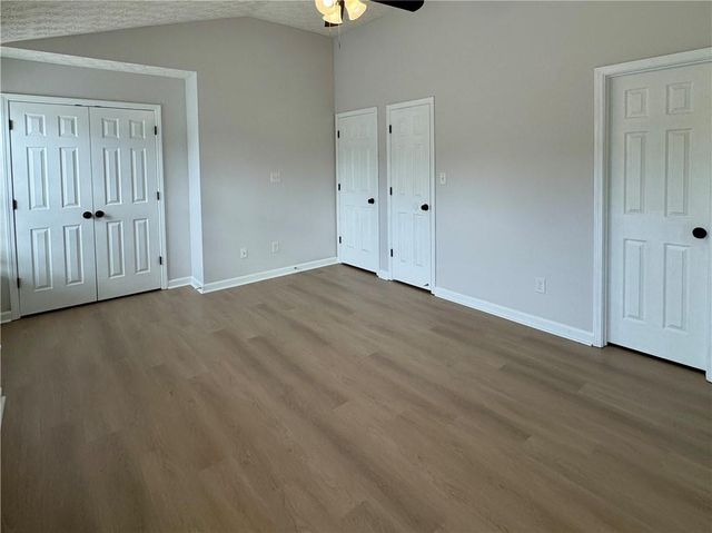 673 Kenridge Drive, Suwanee, GA 30024