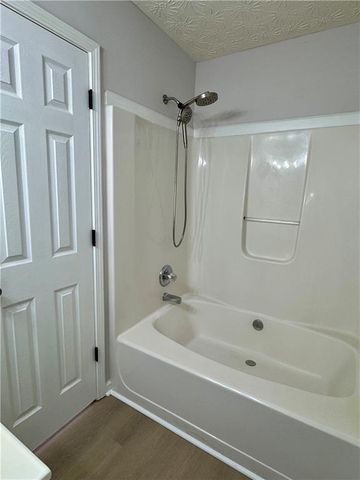 673 Kenridge Drive, Suwanee, GA 30024