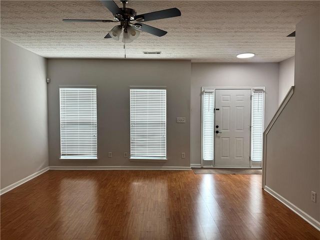 673 Kenridge Drive, Suwanee, GA 30024