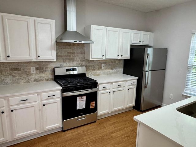 673 Kenridge Drive, Suwanee, GA 30024