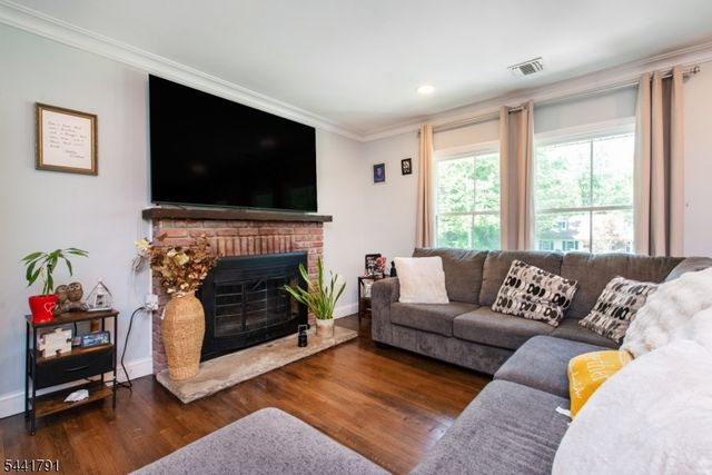 950 E Walnut Dr, Stillwater Twp., NJ 07860