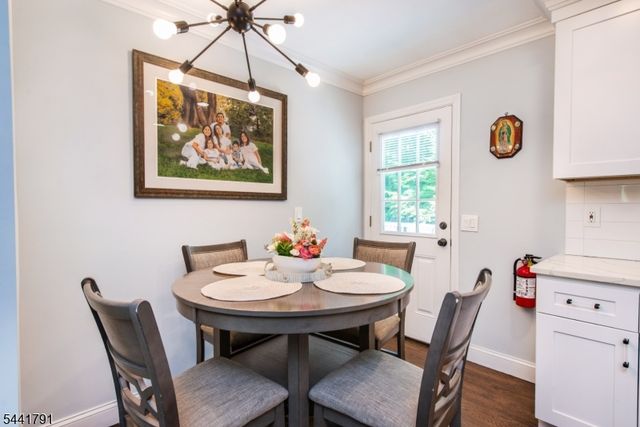 950 E Walnut Dr, Stillwater Twp., NJ 07860