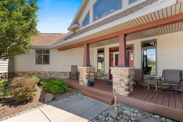 5317 S 10th STREET, Manitowoc, WI 54220