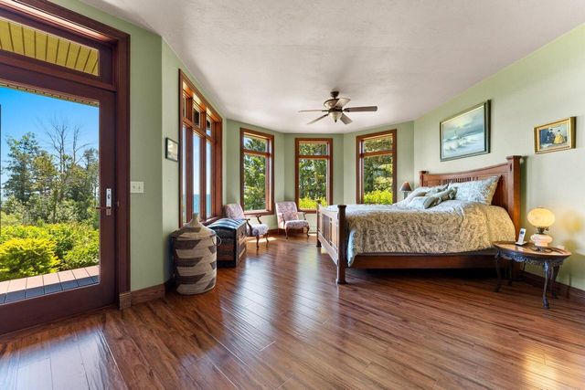 5317 S 10th STREET, Manitowoc, WI 54220