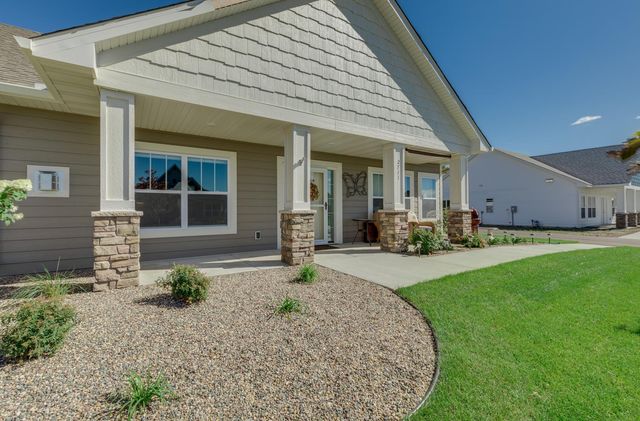 2605 Hanson Avenue, Faribault, MN 55021