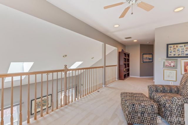 25 Leeds Lane, Monroe, NJ 08831