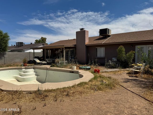 1068 W Medina Avenue, Mesa, AZ 85210
