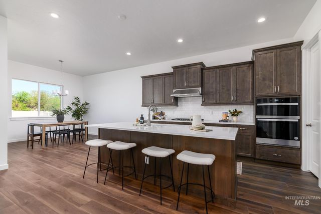 5522 Sparky Ave, Caldwell, ID 83607