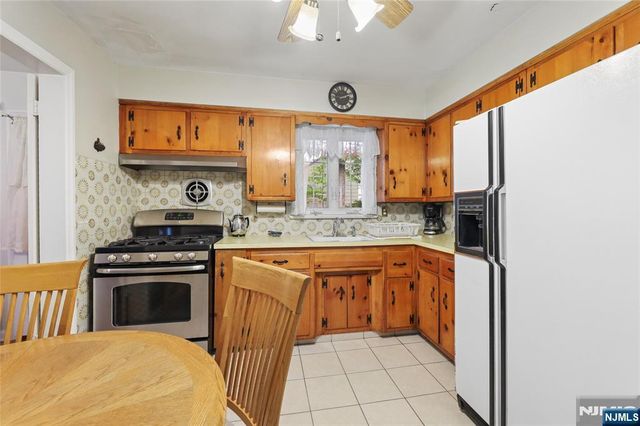 48 Rutgers Street, Closter, NJ 07624