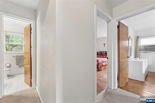 48 Rutgers Street, Closter, NJ 07624