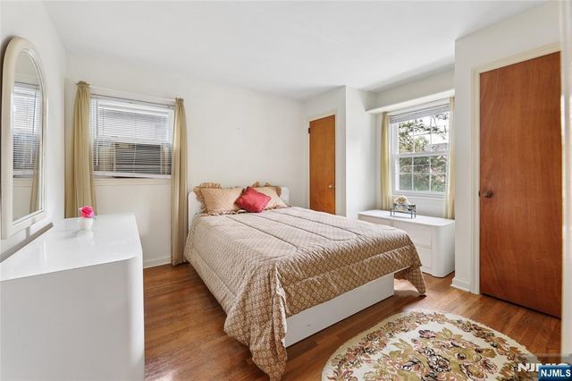48 Rutgers Street, Closter, NJ 07624