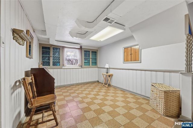 48 Rutgers Street, Closter, NJ 07624