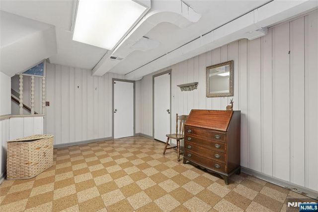 48 Rutgers Street, Closter, NJ 07624