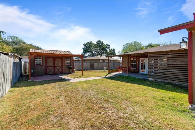 4810 Calallen Dr, Corpus Christi, TX 78410