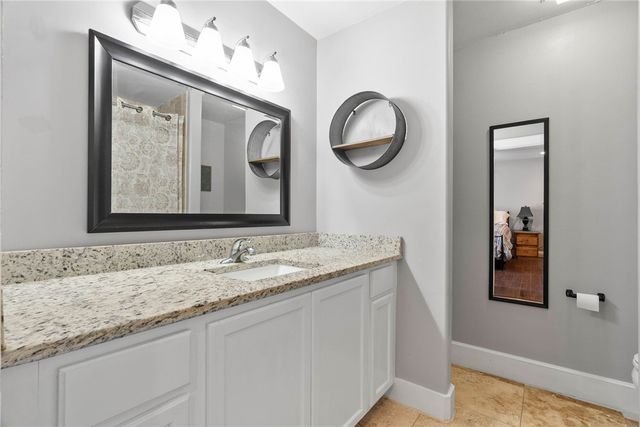 4810 Calallen Dr, Corpus Christi, TX 78410