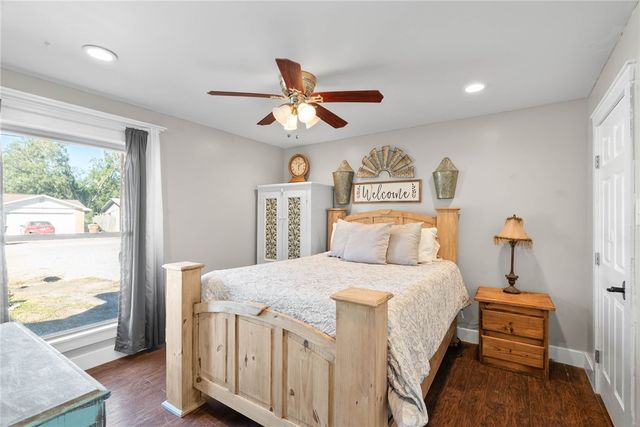 4810 Calallen Dr, Corpus Christi, TX 78410