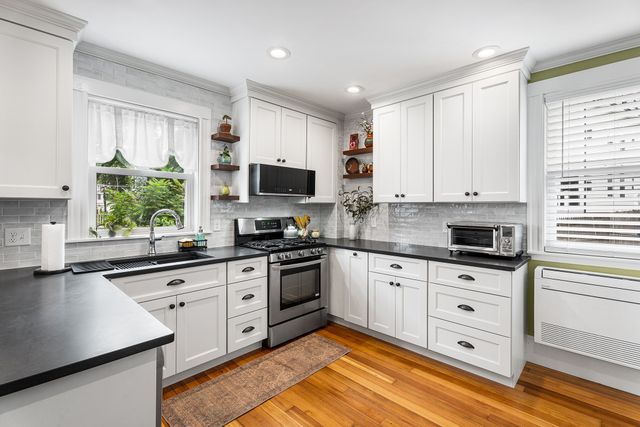 5 Bradford Street 1, Salem, MA 01970