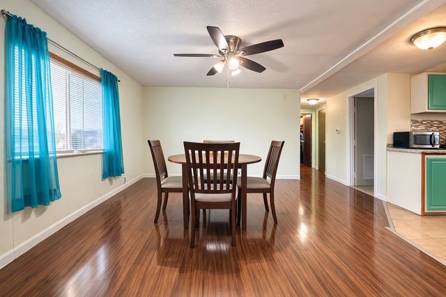 200 Olive Street, Emhouse, TX 75110