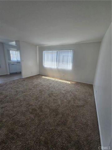 618 W Dryden Street 208, Glendale, CA 91202