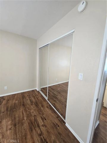 618 W Dryden Street 208, Glendale, CA 91202