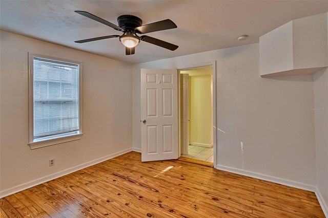 930 NW 29TH PLACE, Gainesville, FL 32609